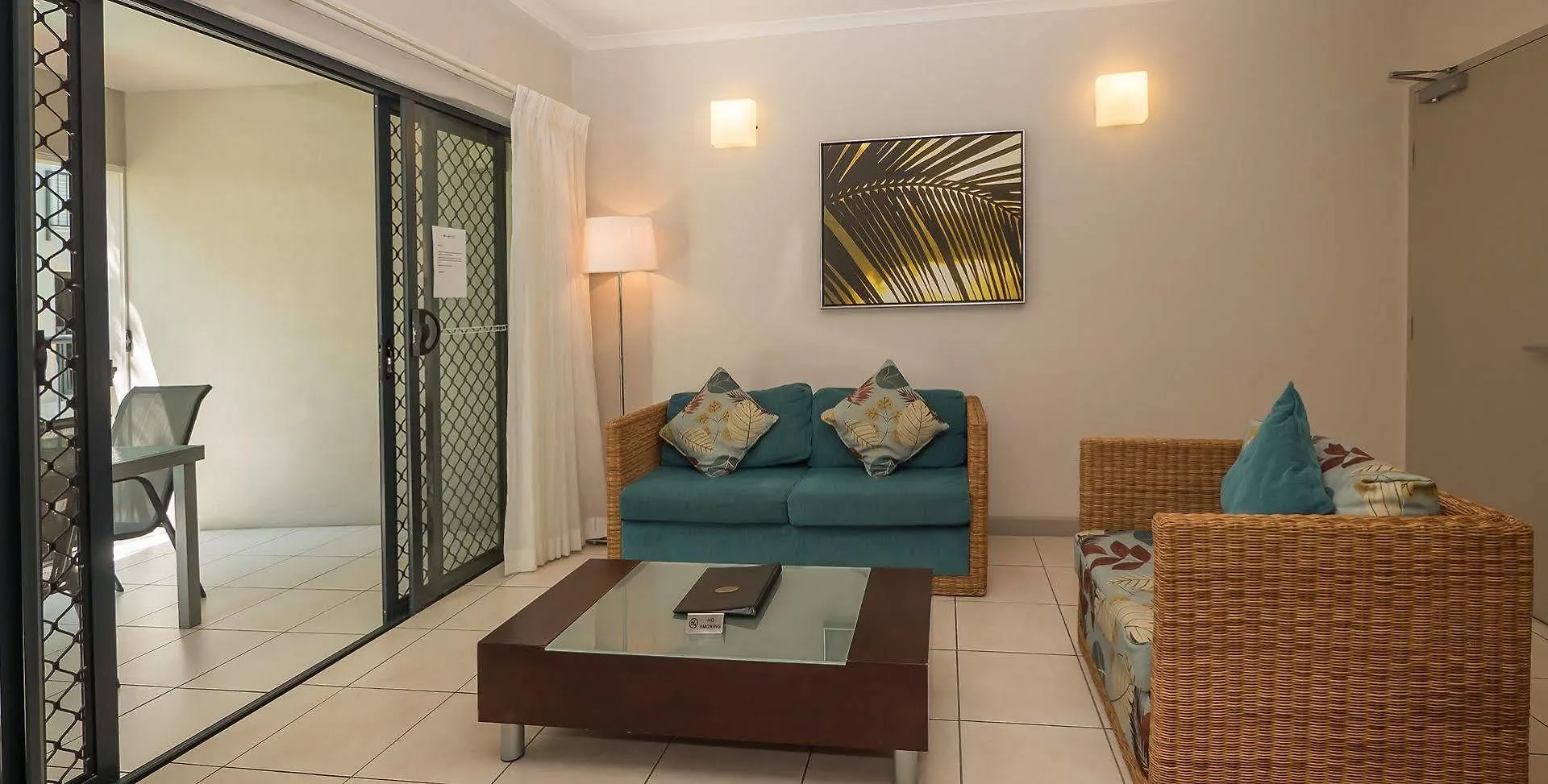 Blue Lagoon Resort Trinity Beach Aparthotel