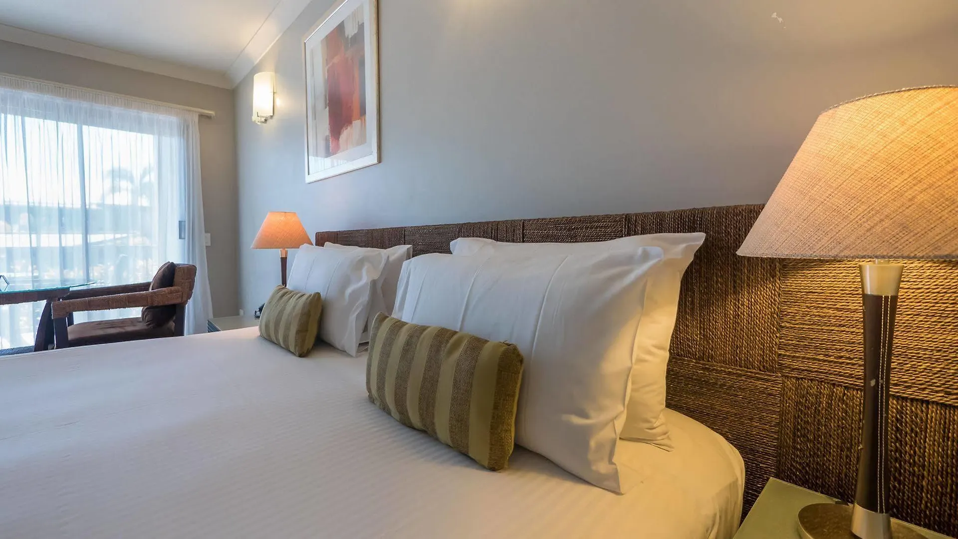 Blue Lagoon Resort Trinity Beach Aparthotel