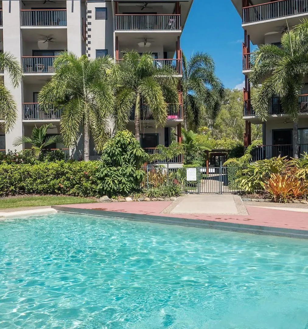 Blue Lagoon Resort Trinity Beach Australia