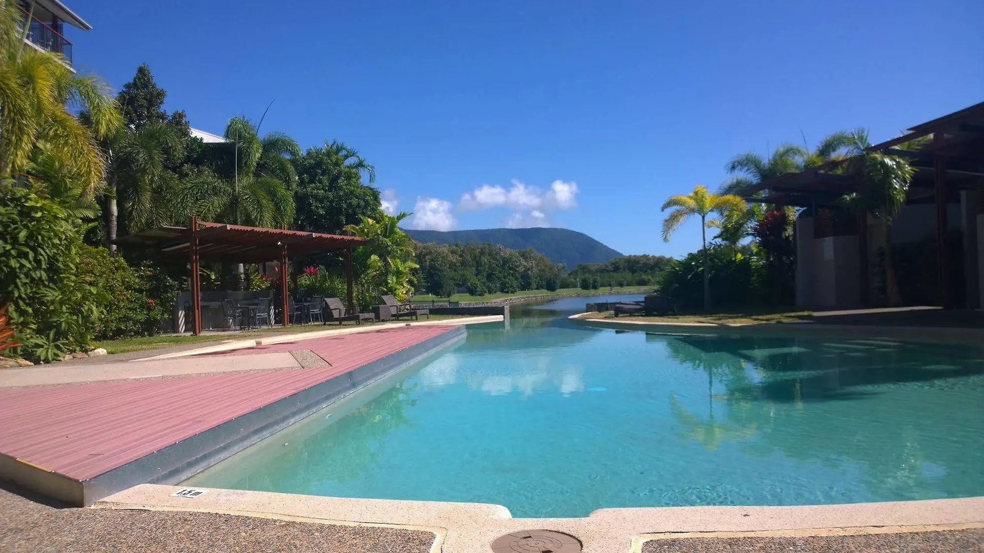 Blue Lagoon Resort Trinity Beach Australia